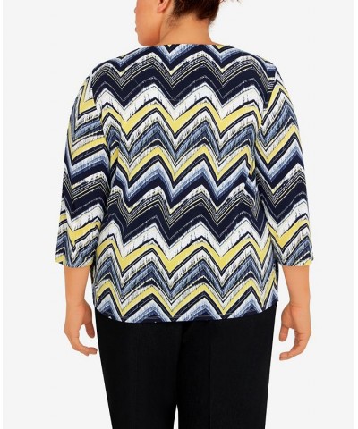 Plus Size Bright Idea Three-Quarter Length Zig Zag Top with Necklace Multi $34.55 Tops