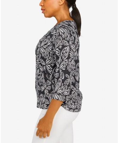 Women's Floral Jacquard Butterfly 3/4 Sleeve Top with Necklace Black $30.58 Tops